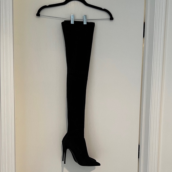Steve Madden Dominique Black Over-the-Knee Boots size 6 - Picture 1 of 4